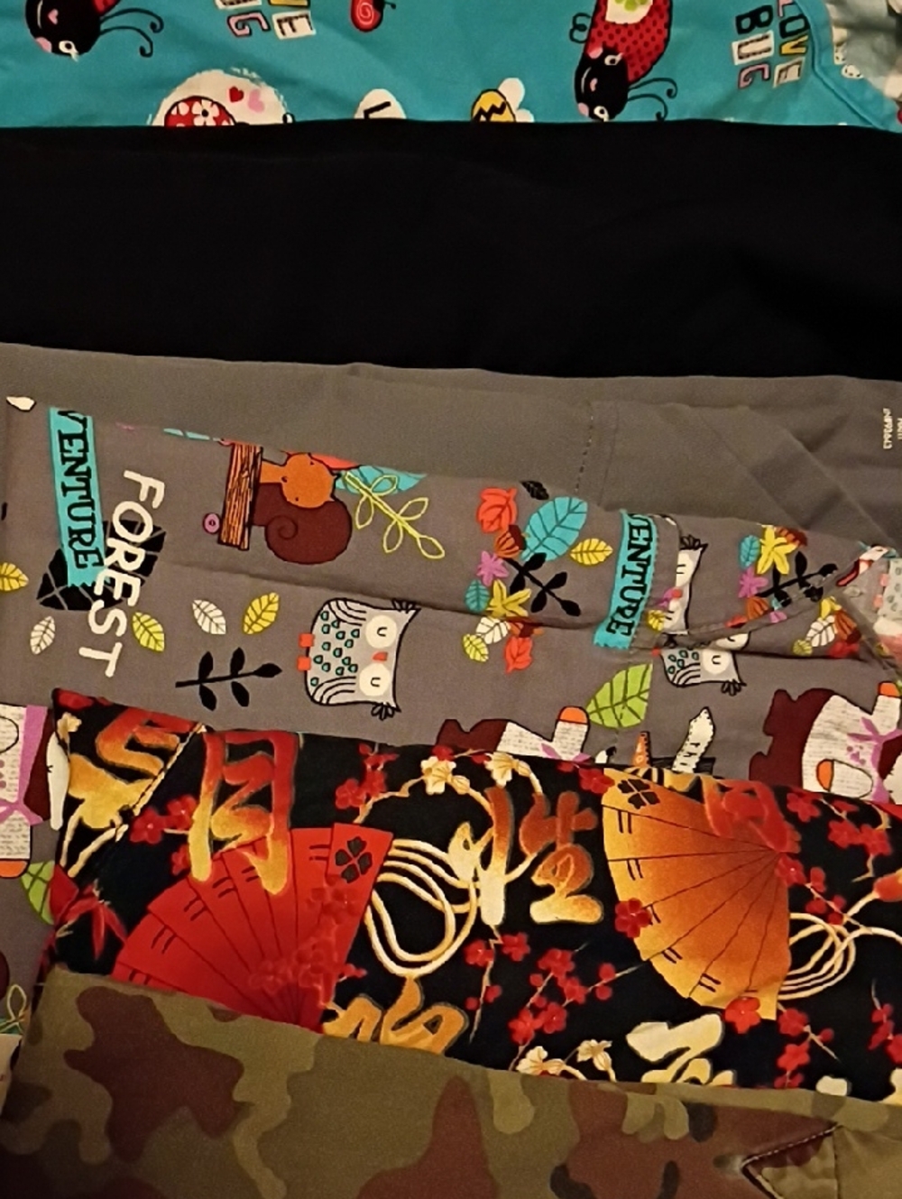 Random Assorted Nursing Scrub Top Bundle Lg/Xl
